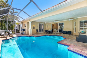 Fully-fenced electric-heated oversized pool home with lots of privacy - Villa Amore